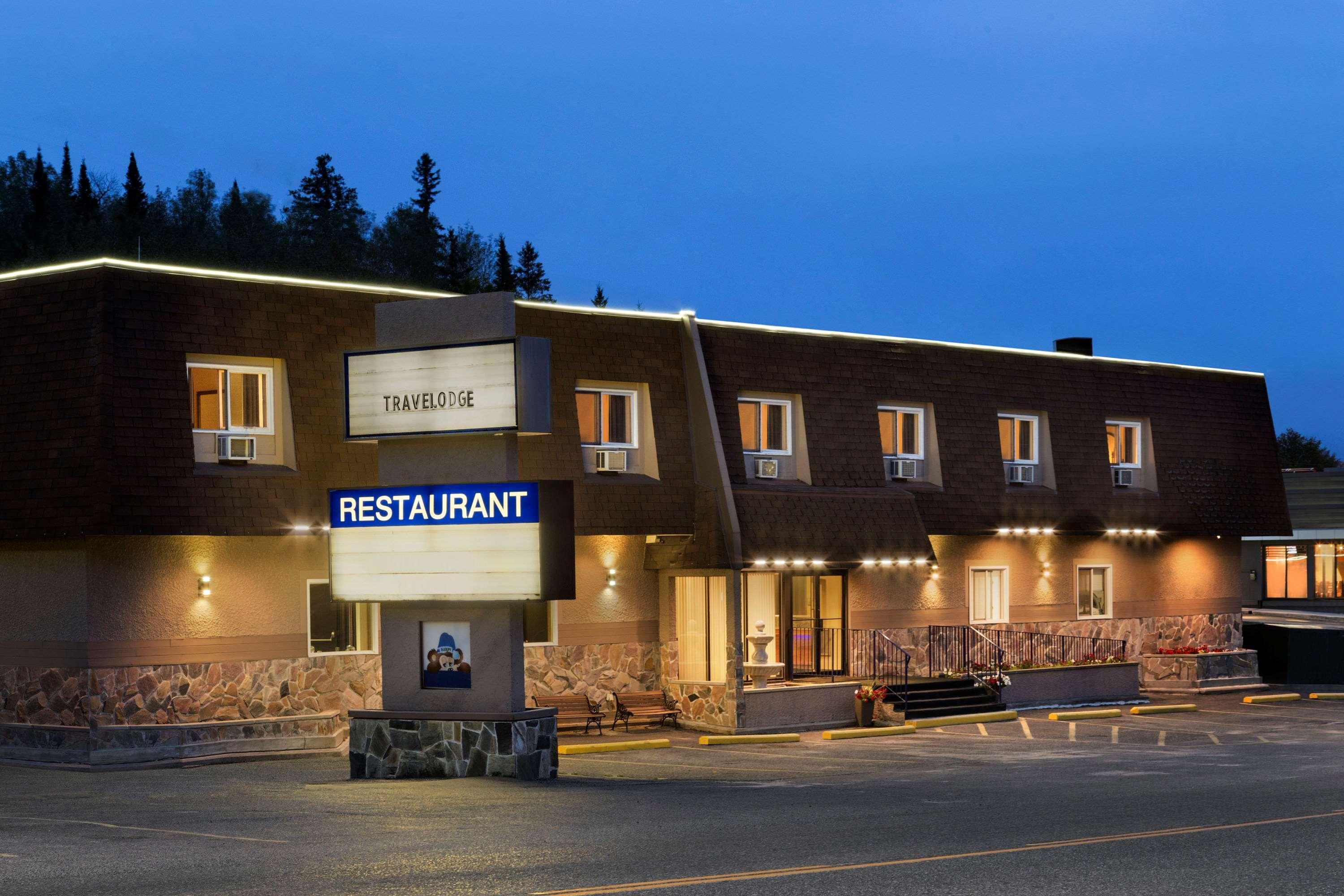 Travelodge By Wyndham Kenora Exterior photo