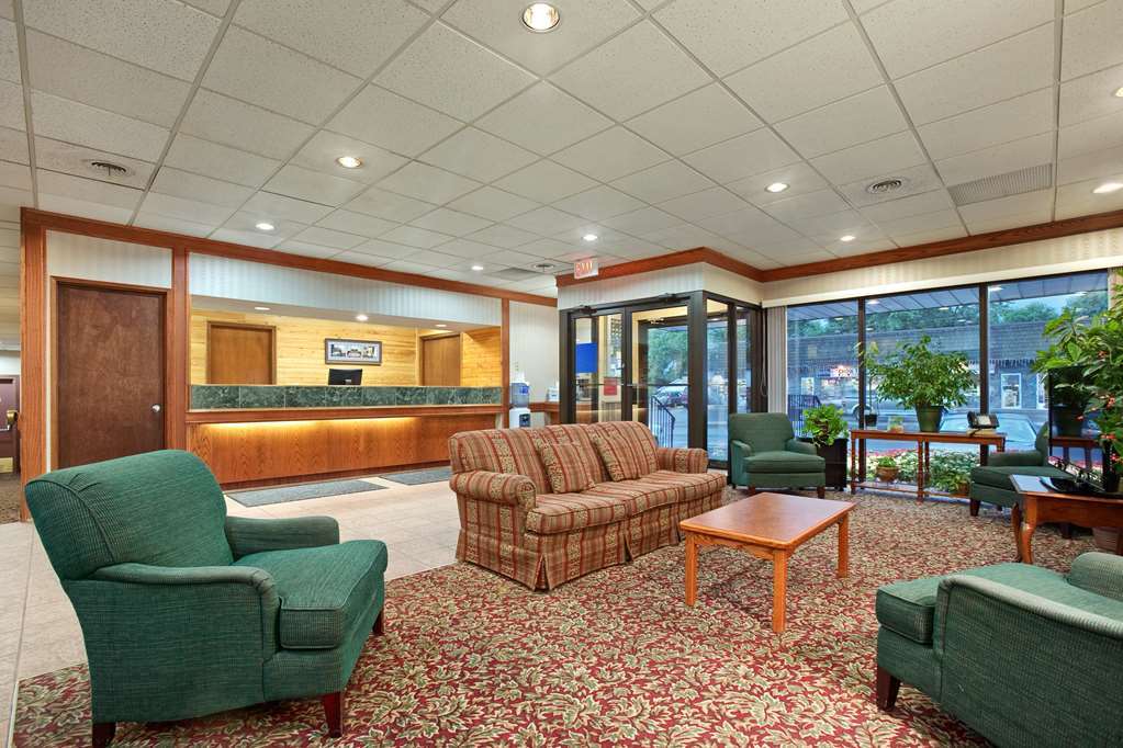 Travelodge By Wyndham Kenora Interior photo